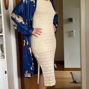 Elegant Cream Lace Dress